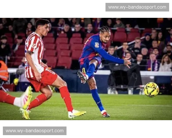 诺坎普的烽烟：巴萨与马竞的史诗对决集锦，激情与荣耀的碰撞